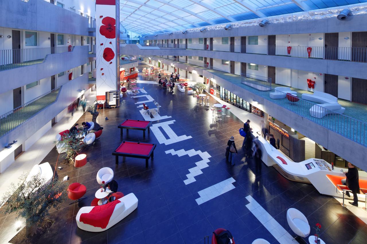 Cowool Cergy Aparthotel Екстериор снимка