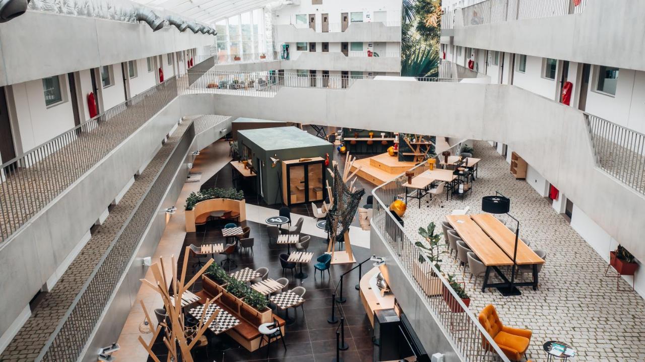 Cowool Cergy Aparthotel Екстериор снимка