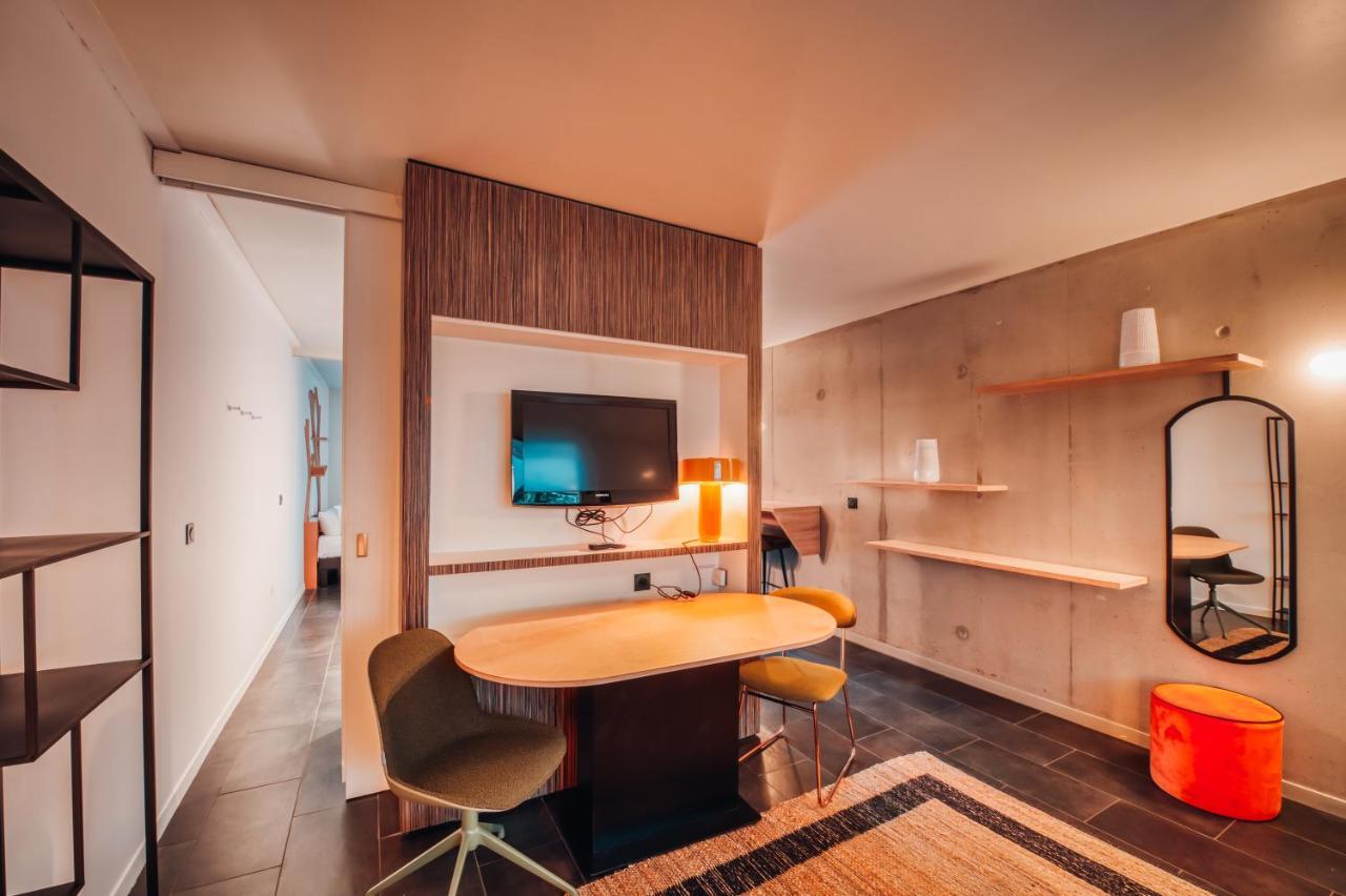 Cowool Cergy Aparthotel Екстериор снимка