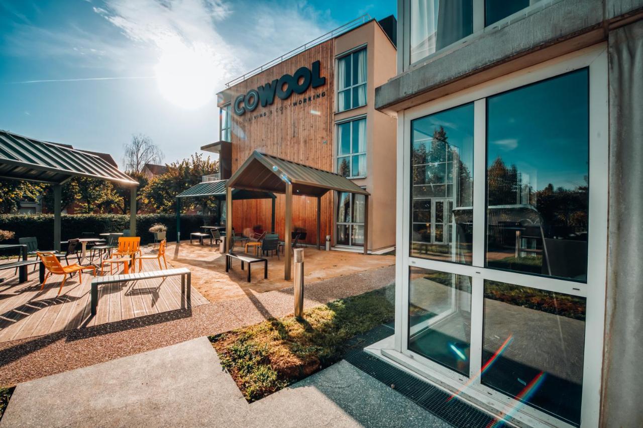Cowool Cergy Aparthotel Екстериор снимка