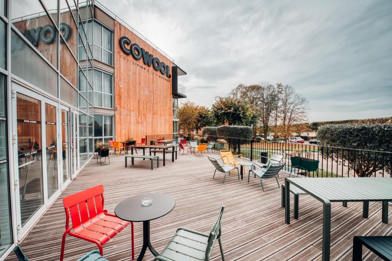 Cowool Cergy Aparthotel Екстериор снимка
