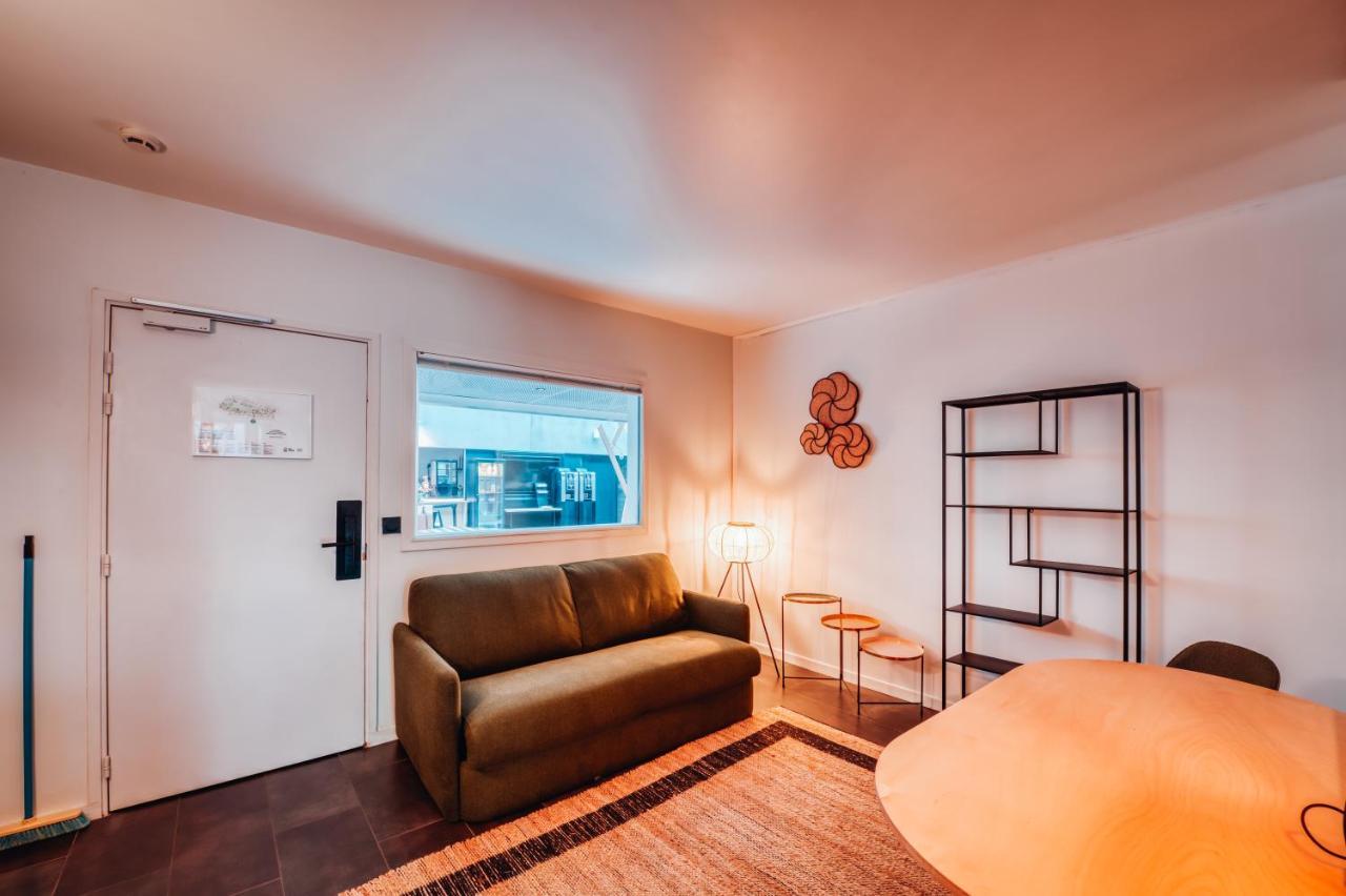 Cowool Cergy Aparthotel Екстериор снимка